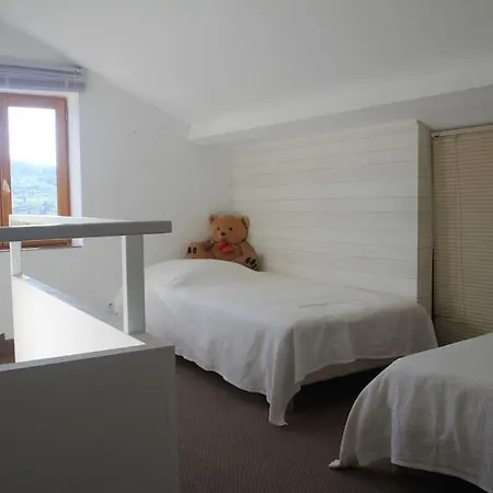 Via Nova, 12 Personnes, 150 M2 Lavoine