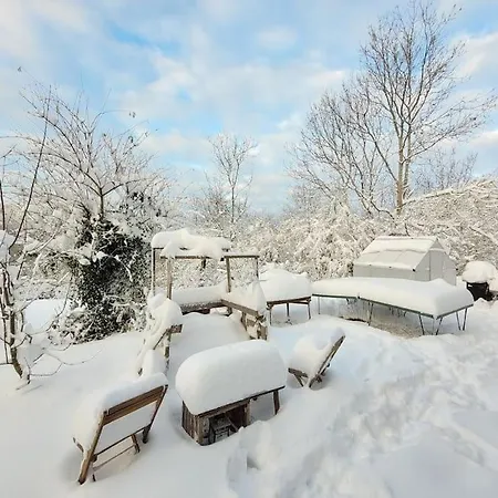 Via Nova, 12 Personnes, 150 M2